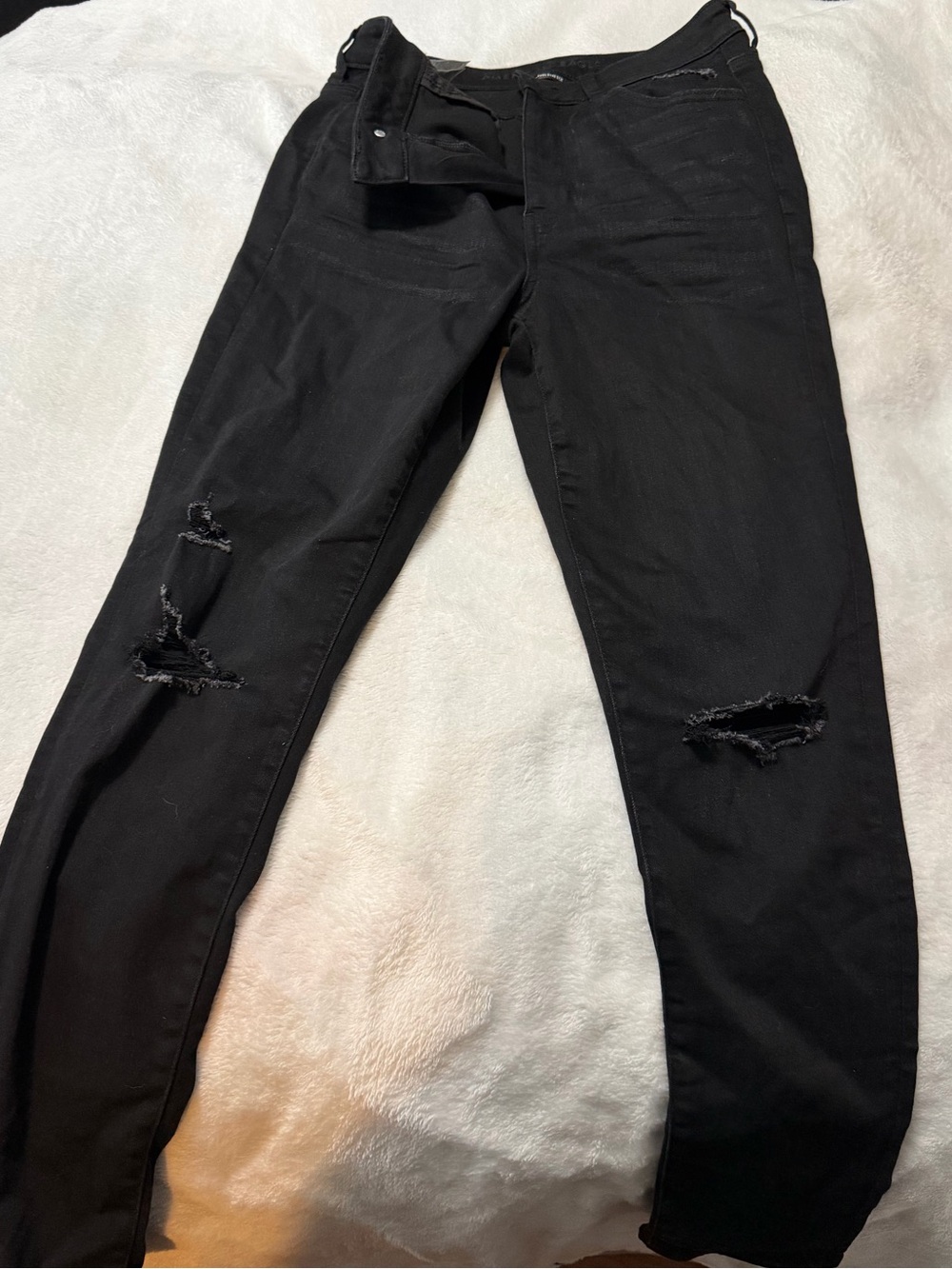 American Eagle Outfitters Black Ripped Skinny Jeans